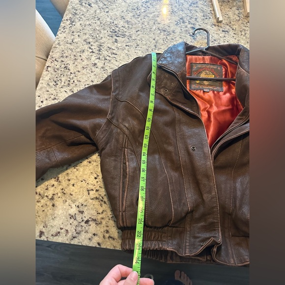 Adventure Bound by Wilson’s Men's Brown Leather Jacket - Picture 12 of 14